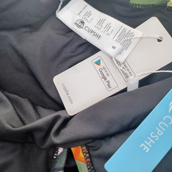 CUPSHE Black Plunge Halter One-Piece Swimsuit - Picture 6 of 7